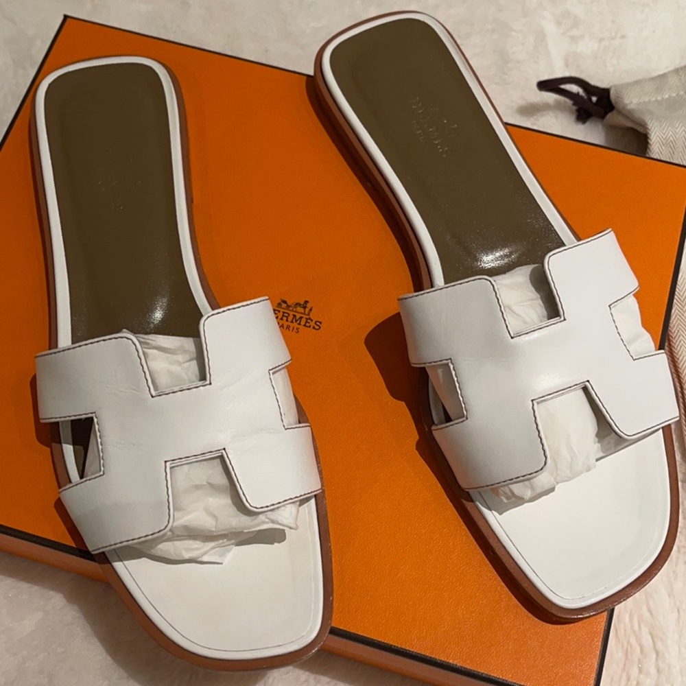 ❌SOLD ❌Hermes Oran Sandals
